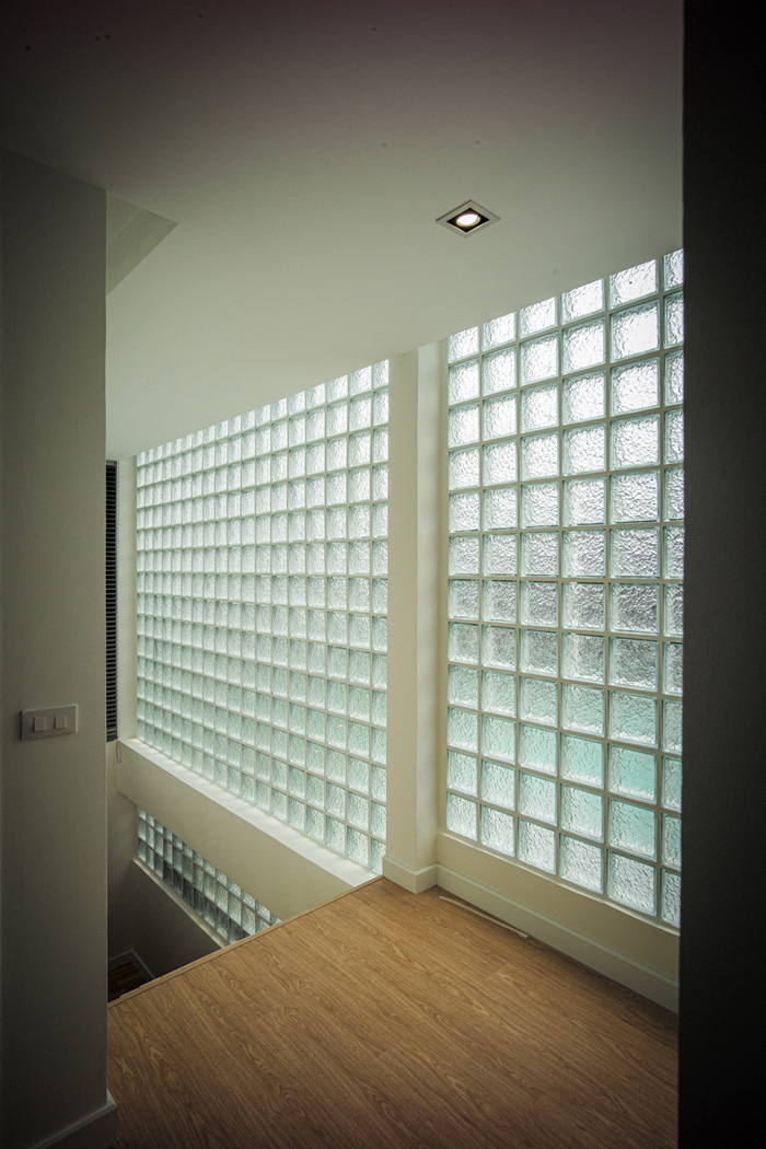 ����Ƿ��ҹ��� 2 ��� ��Ѻ��ا���� ����������